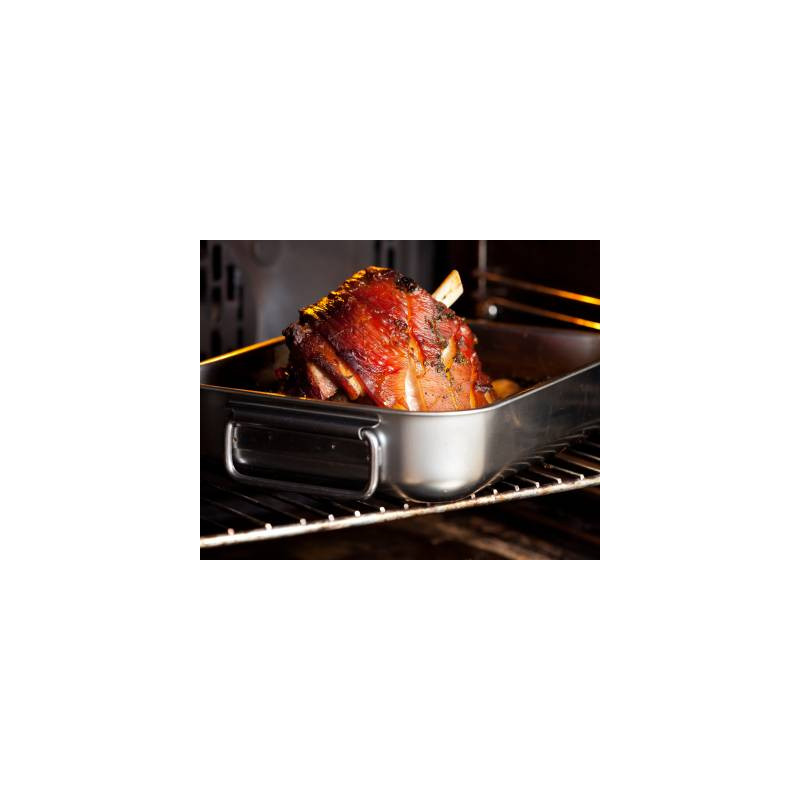 Jarret de porc et pommes de terre roties Jarret de porc et pommes de terre roties