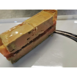 Foie gras de canard à la rhubarbe